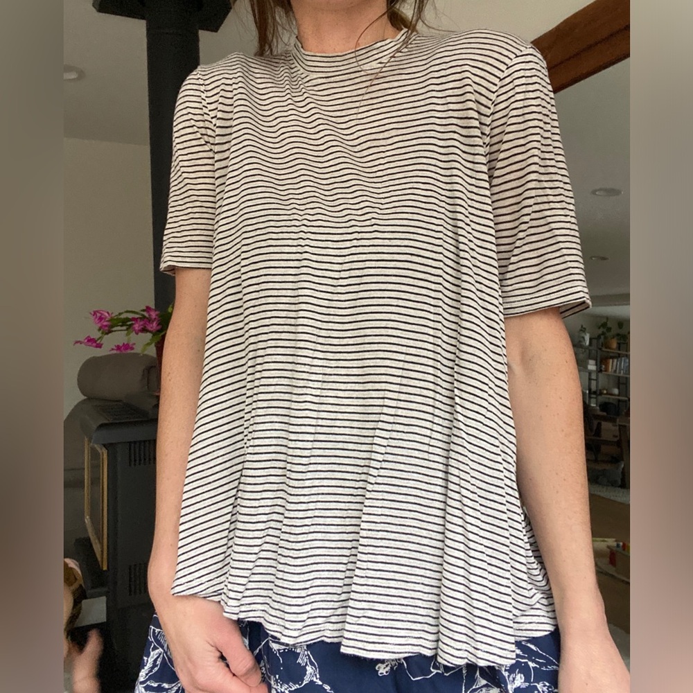 UO Super Soft Striped Mock Neck T-Shirt Small